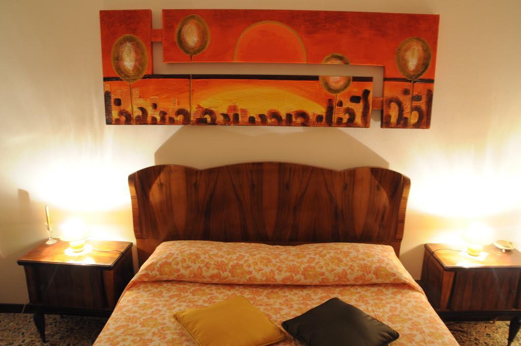 Casa Tarragona Bed and Breakfast Alghero Værelse billede