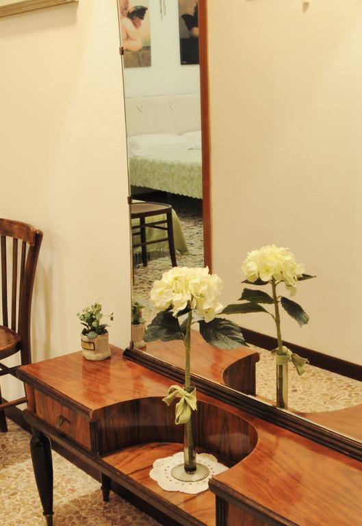 Casa Tarragona Bed and Breakfast Alghero Værelse billede